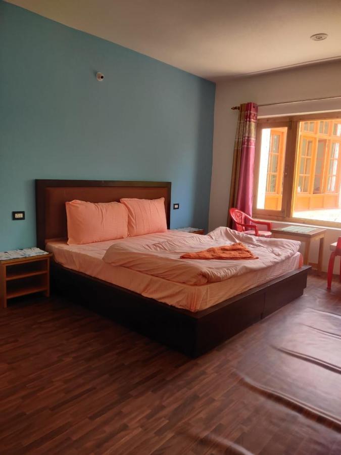 Tsetan Guest House Лех Экстерьер фото